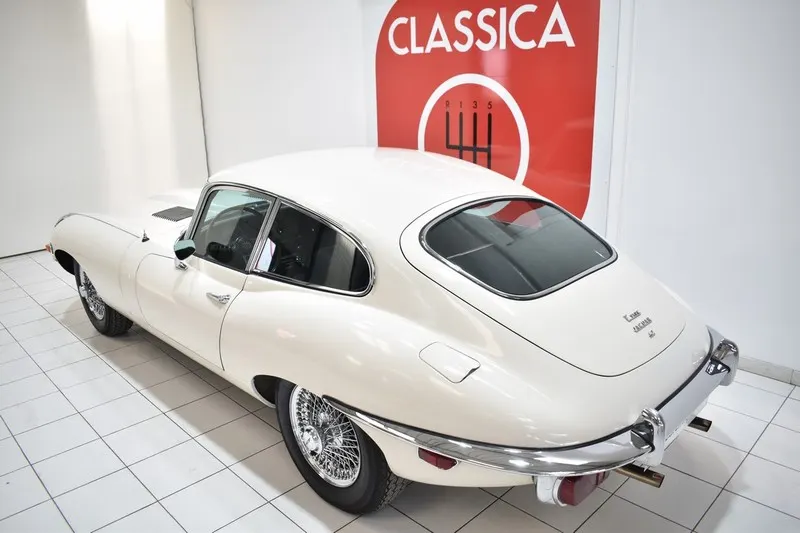 Jaguar Type E Coupé 4.2l Série 2 16