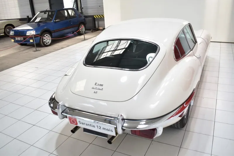 Jaguar Type E Coupé 4.2l Série 2 21