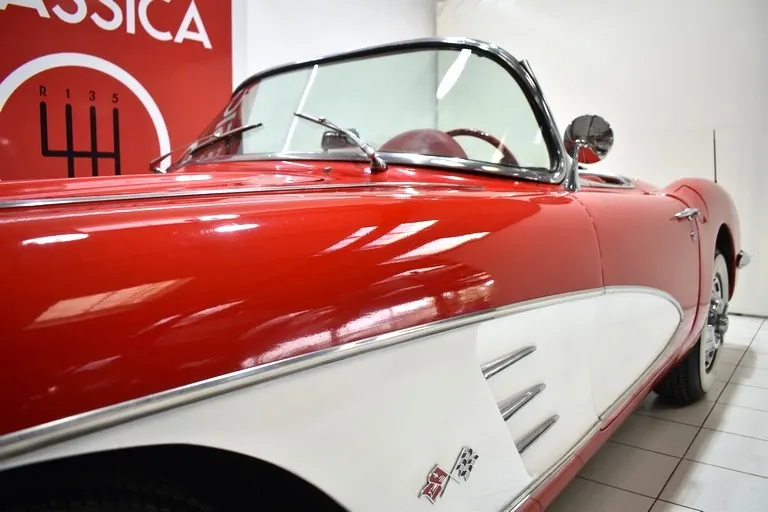 Chevrolet Corvette C1 Cabriolet 14