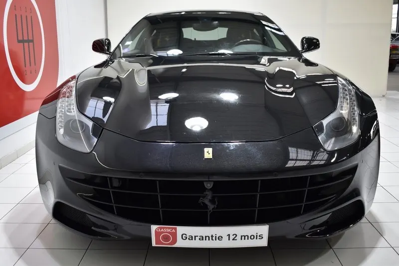 Ferrari FF 5