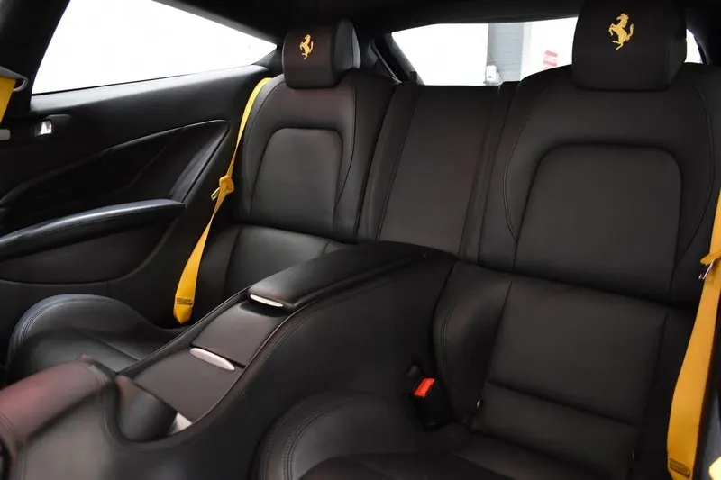 Ferrari FF 9