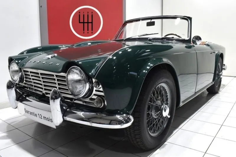 Triumph TR4 15