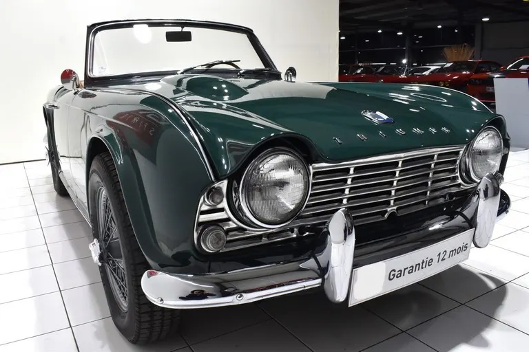 Triumph TR4 13
