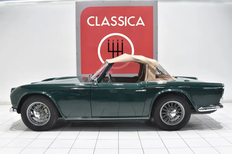 Triumph TR4 4