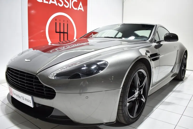 Aston Martin Vantage AMR 13