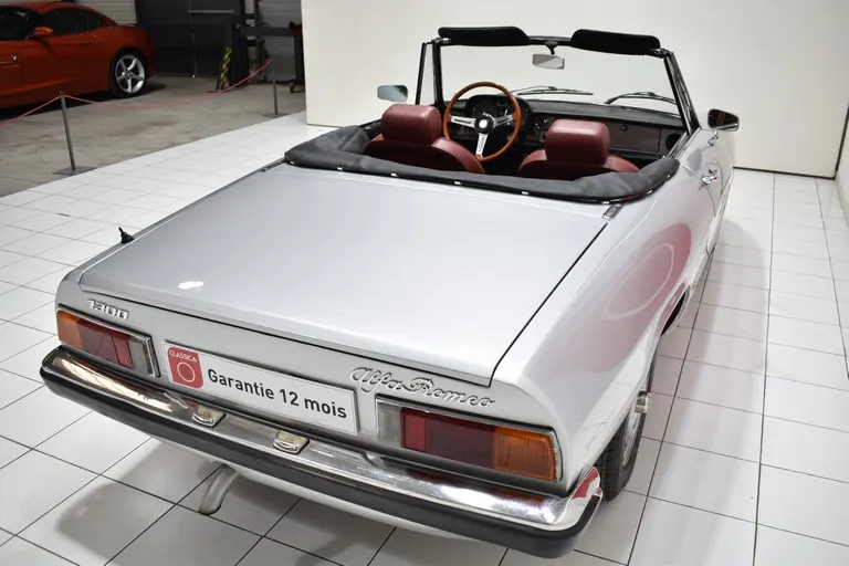 Alfa Romeo Spider 1300 Junior 21