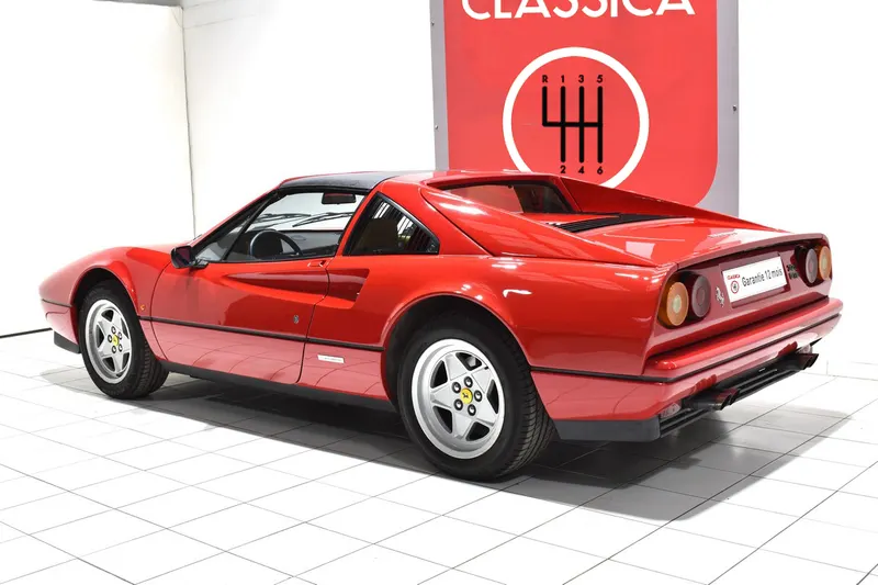 Ferrari 328 GTS 3