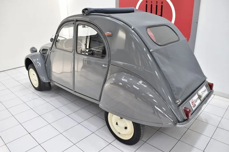 2 CV AZ 17