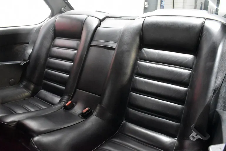BMW 635 CSI 9
