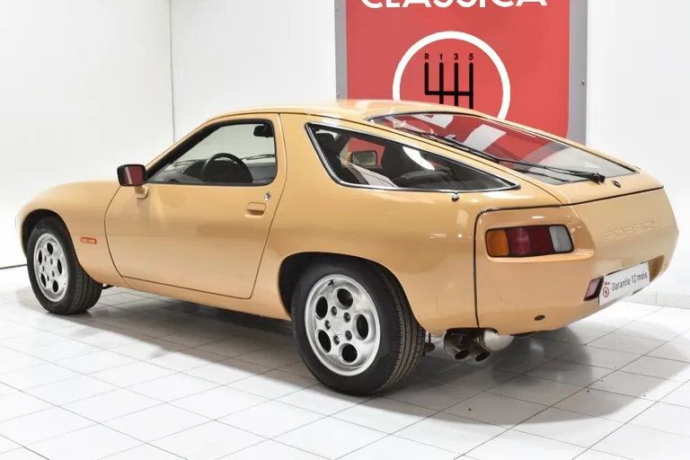Porsche 928 3