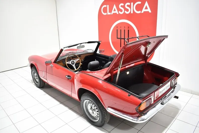 Triumph Spitfire 1500FH 19