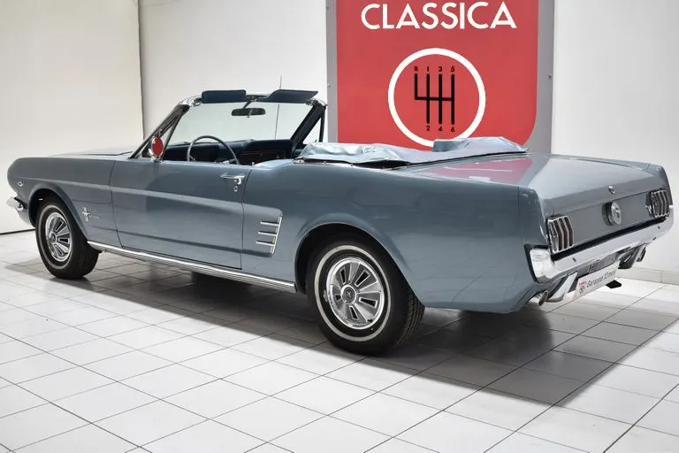Ford Mustang 289 Ci Cabriolet 3