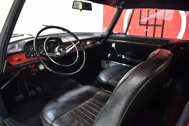 Peugeot 404 Cabriolet injection 8