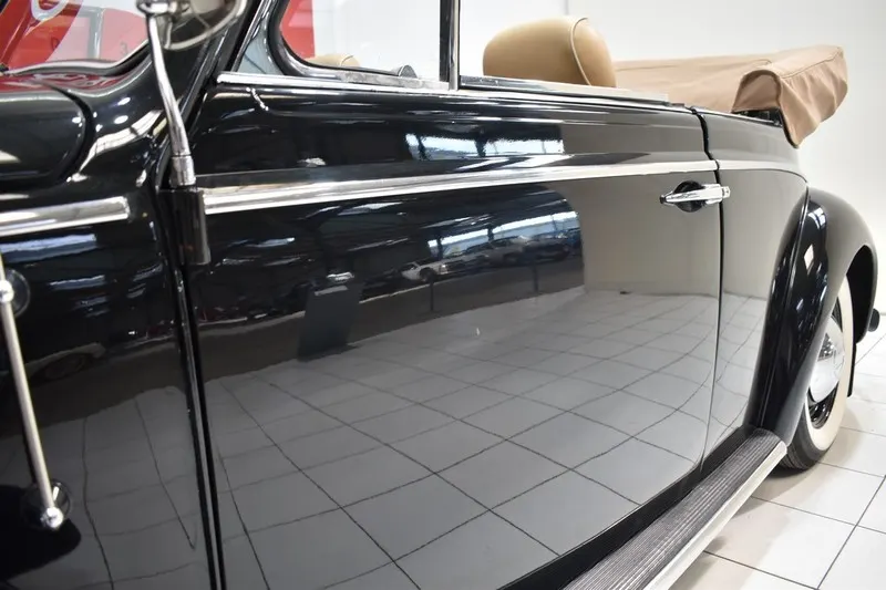 Volkswagen Coccinelle Cabriolet 15