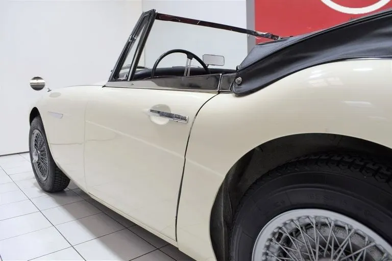 3000 MKII BJ7 16