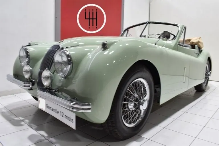 Jaguar XK 120 Cabriolet 13