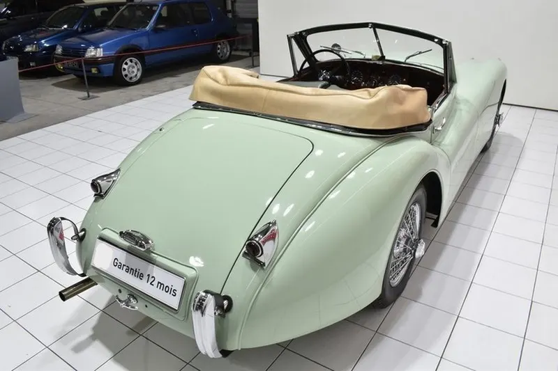 Jaguar XK 120 Cabriolet 20