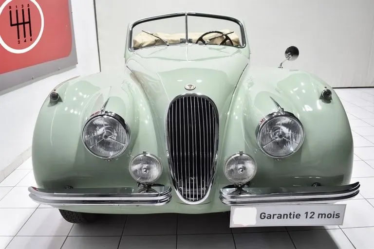 Jaguar XK 120 Cabriolet 6