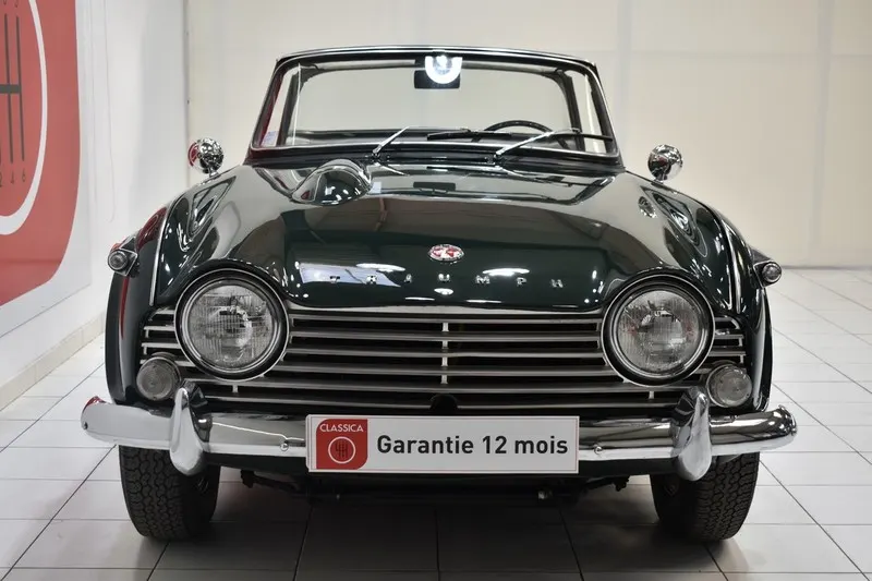 Triumph TR4 A IRS Surrey Top + O 6