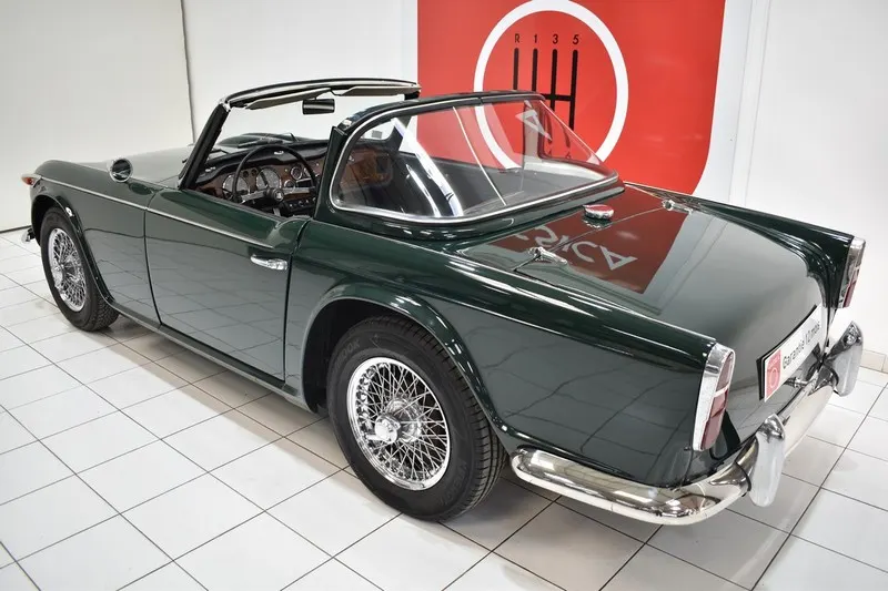 Triumph TR4 A IRS Surrey Top + O 17