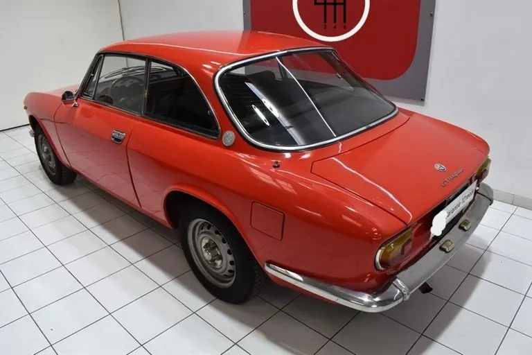 Alfa Romeo 1300 Coupé GT Junior 16