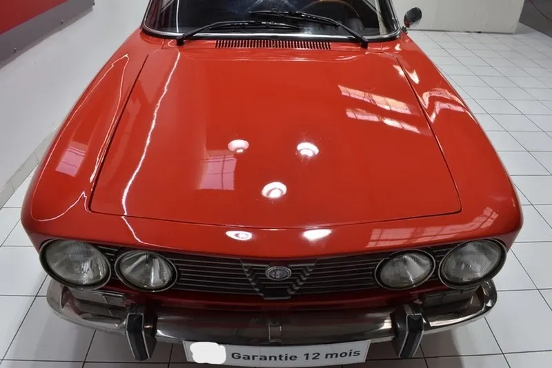 Alfa Romeo 1300 Coupé GT Junior 12