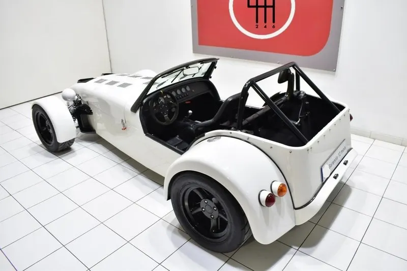 D8 Cosworth 17