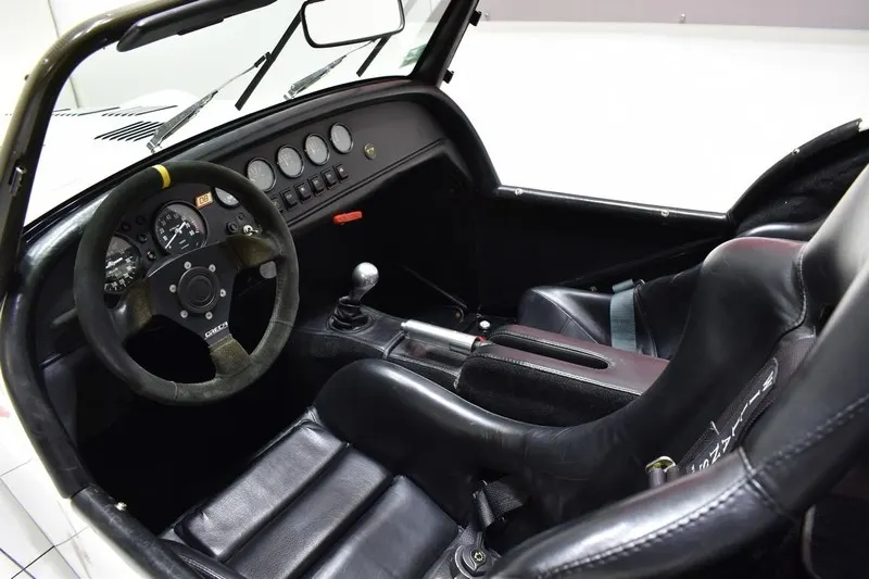 D8 Cosworth 9