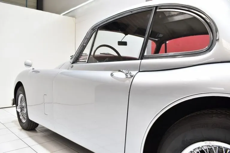 Jaguar XK 150 S 15