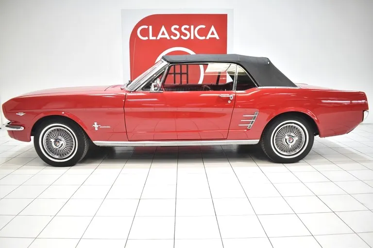 Ford Mustang 289 Ci Cabriolet 4