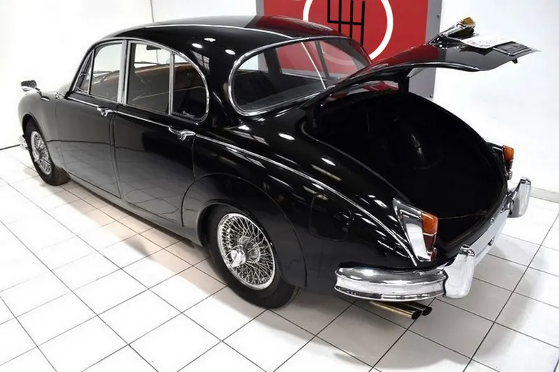 Jaguar MK2 3.8l Overdrive 17