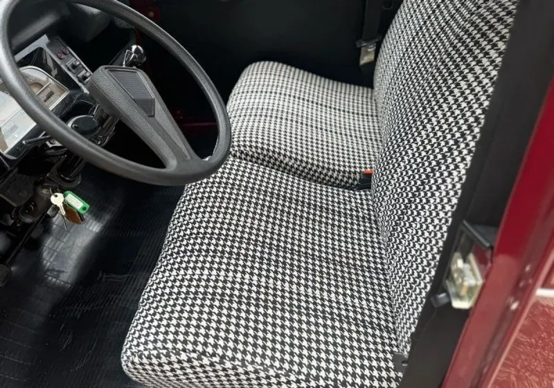 2CV 4
