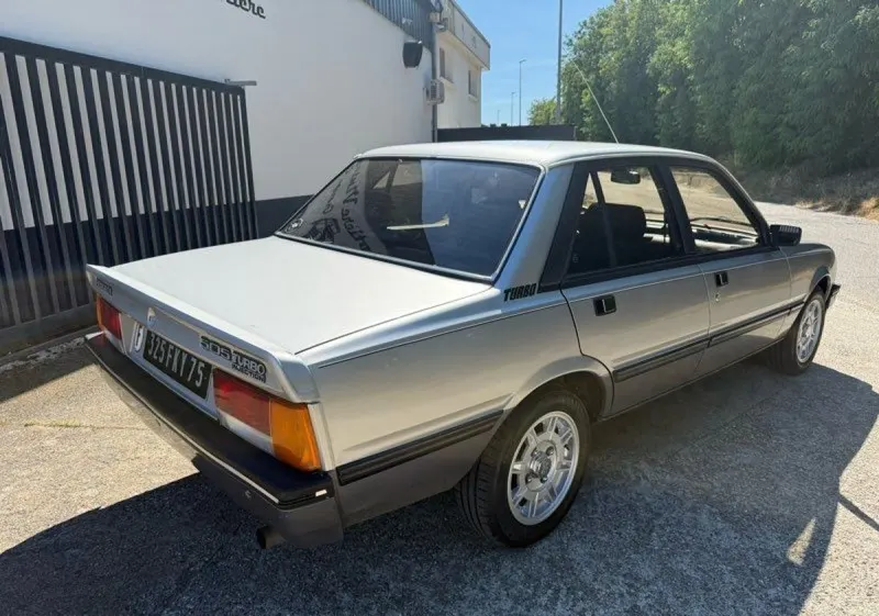 Peugeot 505 7