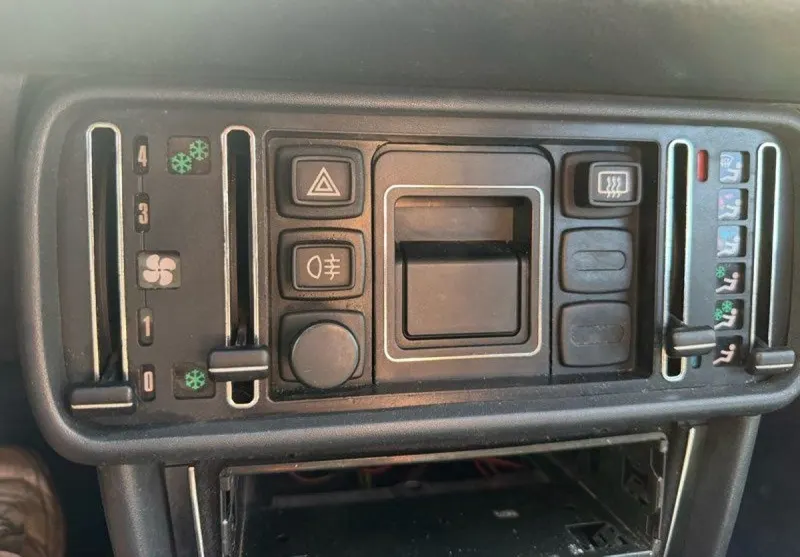 Peugeot 505 14
