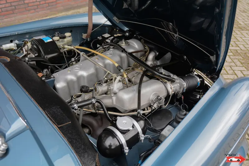 Mercedes-Benz 280 SL 'Pagoda' 13