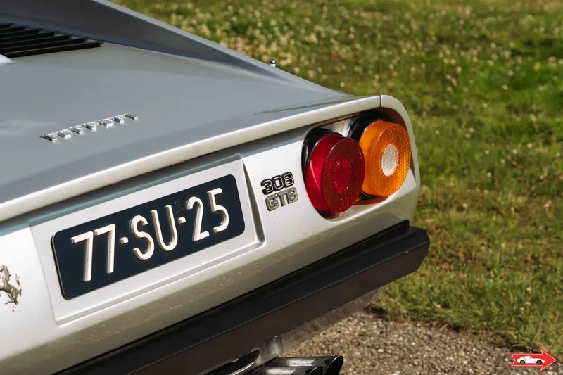 Ferrari 308 GTB ‘Argento Auteuil’ 12