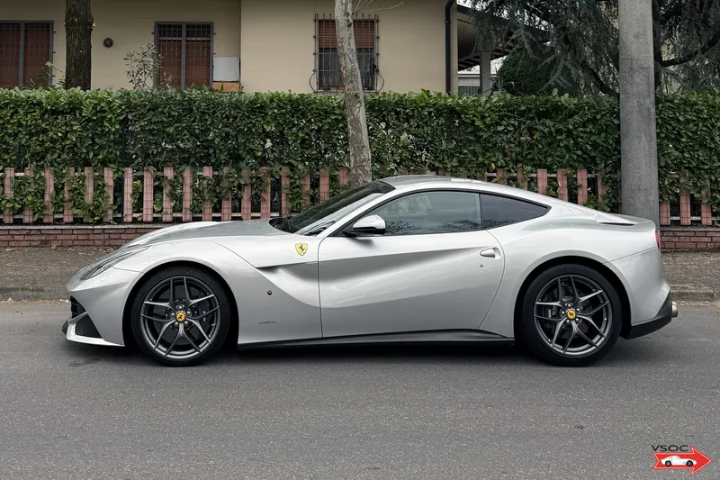 Ferrari F12 Berlinetta 2