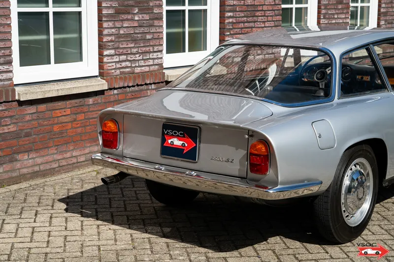 Alfa Romeo 2600 Sprint Zagato 3