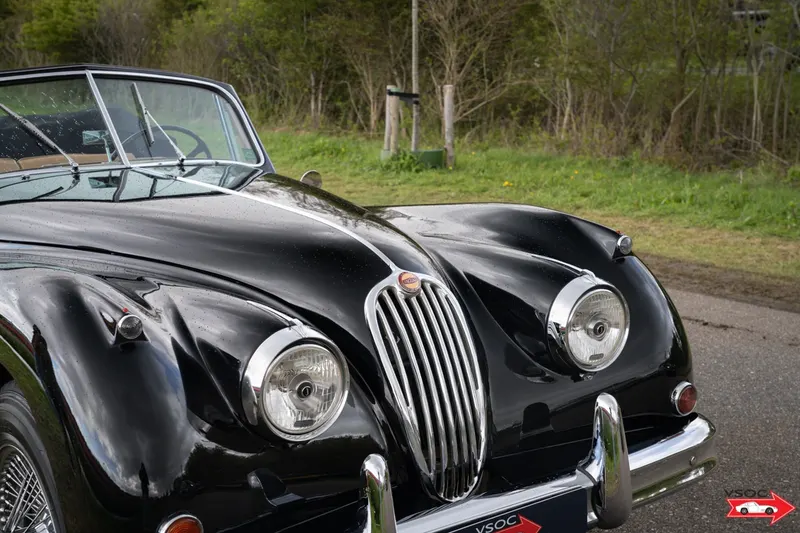 Jaguar XK140 Drophead Coupe black-tan 10