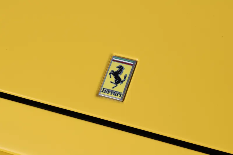 Ferrari F355 Spider 6