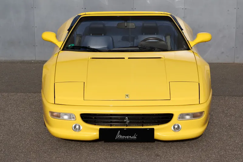 Ferrari F355 Spider 13