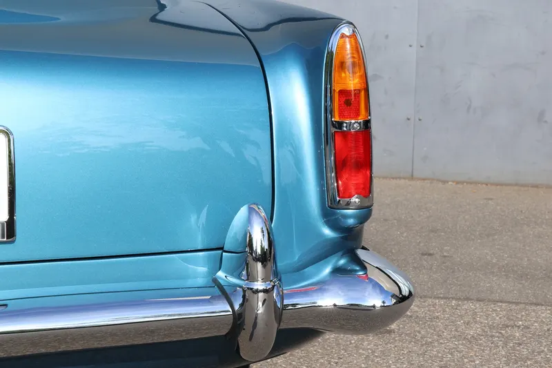 Aston Martin DB4 Serie 1 LHD 4
