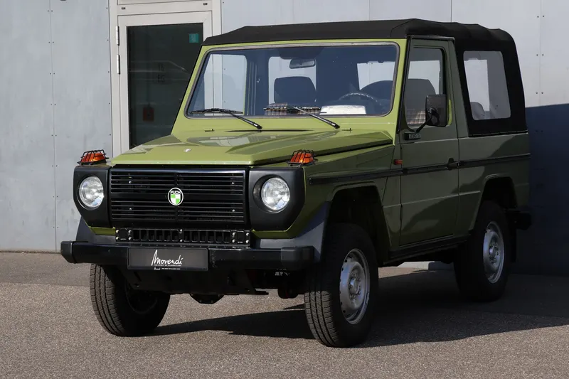 Mercedes-Benz 230 G Puch Cabriolet SWB 9