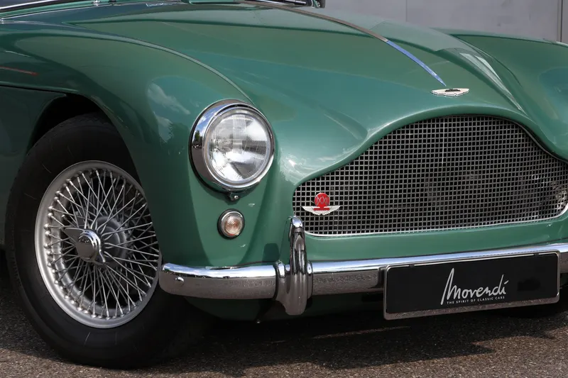Aston Martin DB 2/4 MK III 2-Door Coupé 2