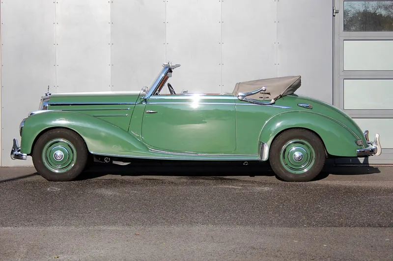 Mercedes-Benz 220 Cabriolet A 6