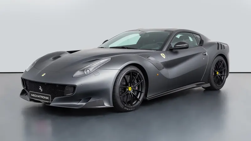 Ferrari F12 TDF 4