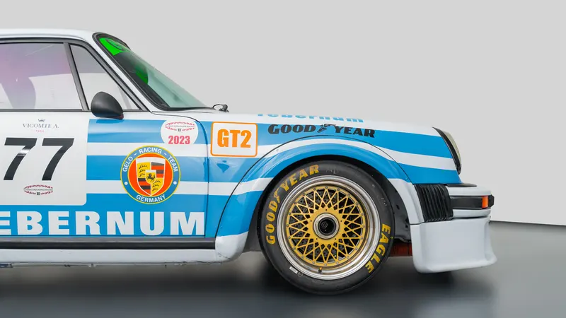 Porsche 934 Turbo RSR 9