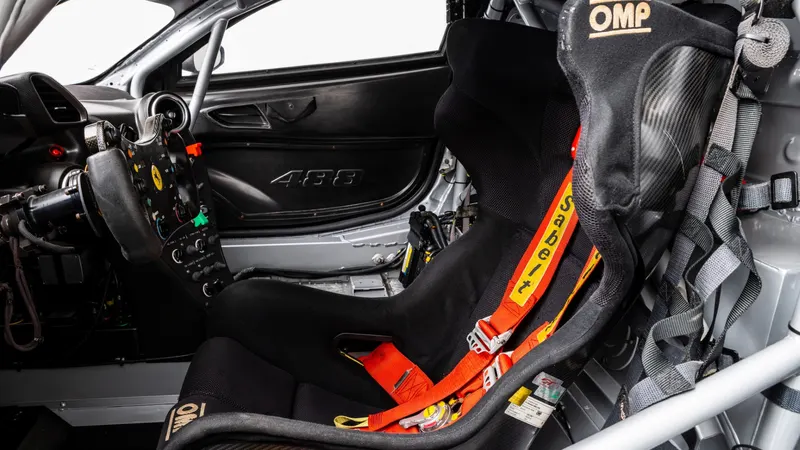 Ferrari 488 GT3 Evo 10