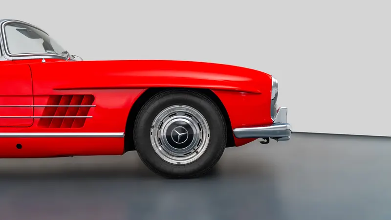Mercedes-Benz 300SL Roadster 9