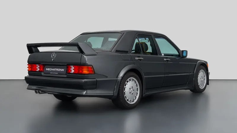 Mercedes-Benz 190 E 2.5-16 Evo I 5